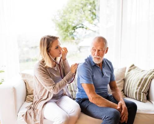 salute dell'anziano: responsabilità della badante