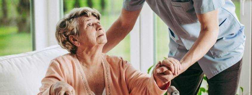 Badante assistenza malati Alzheimer Milano Lecco Bergamo
