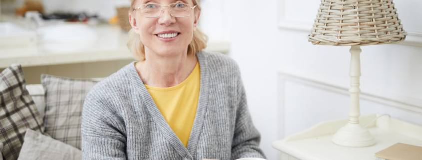 Aes Domiclio badante extracomunitaria assunzione