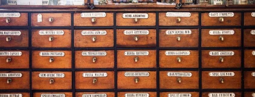 armadio medicinali aes domicilio