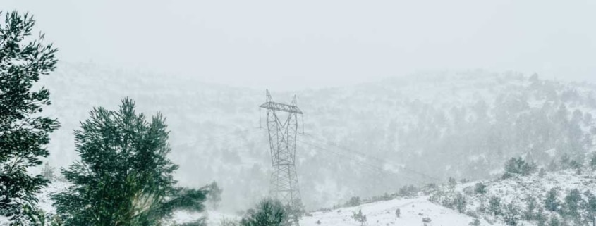 badante e bufera di neve