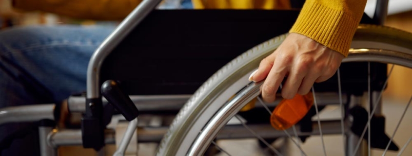 ausili anziani cosa utile badante