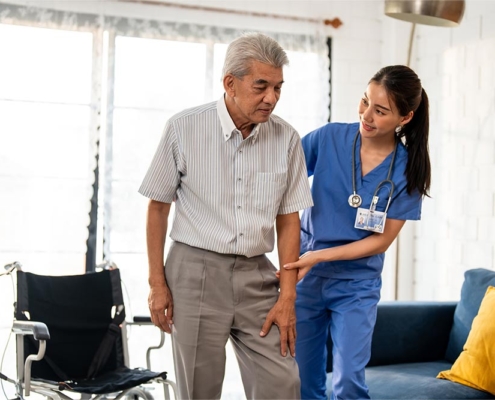 assistenza infermieristica privata badanti vantaggi anziano