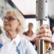 servizi trasporto anziani importanti aiuto badante